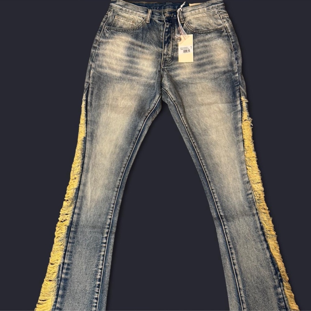 MNML Mens Distressed Flared Jeans “NWT”